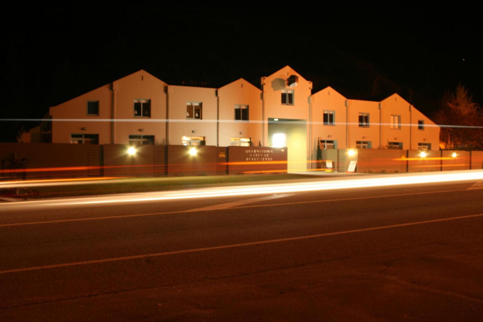 Queenstown Gateway Apartments Buitenkant foto